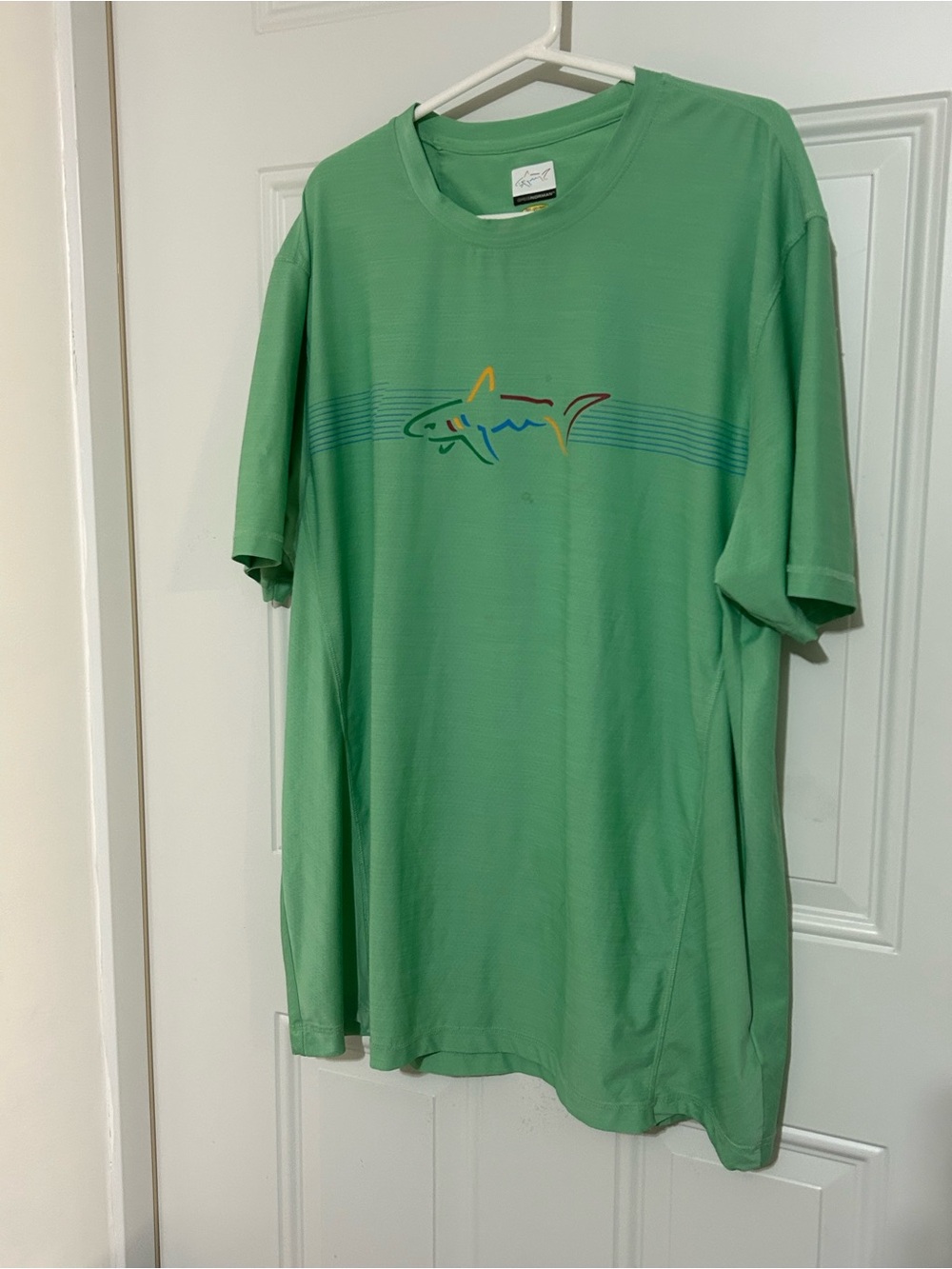 Greg Norman Collection Light Green Short-Sleeve Tee with Multicolor Shark